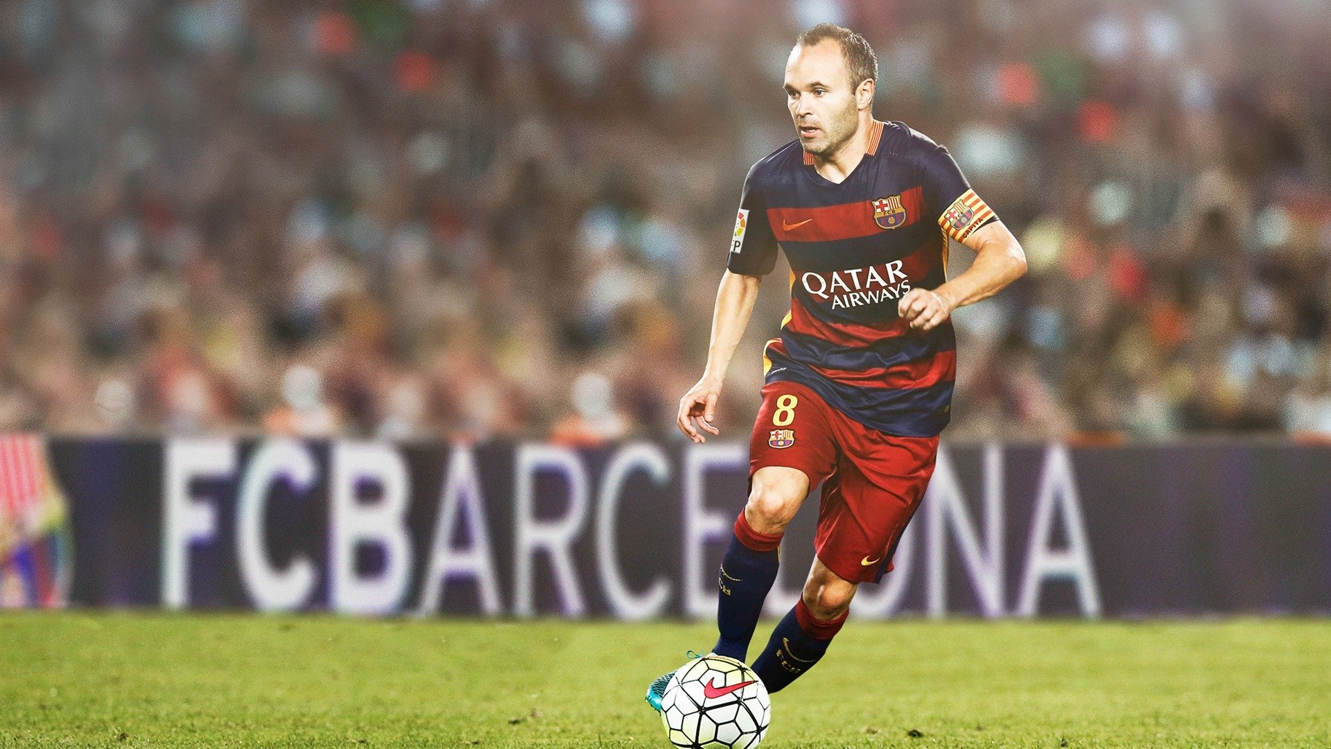 冰面救援演练赛 在安全区域进行穿冰自救模拟